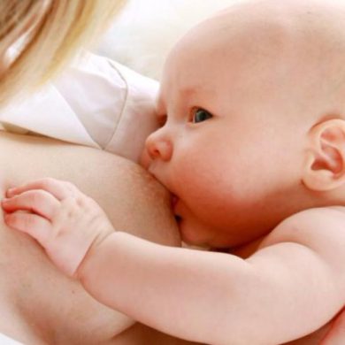Como saber se meu bebê esta mamando bem?