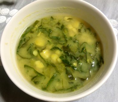 Papinha de batata doce com couve e carne: 6 a 12 meses