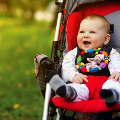 Quando posso começar a passear com o meu bebê?