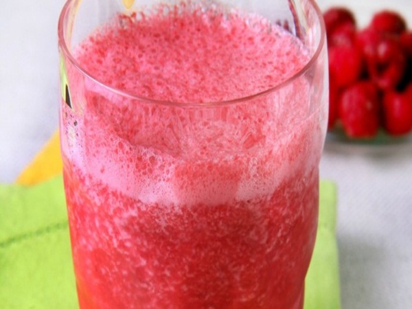 Vitamina de framboesa com manga